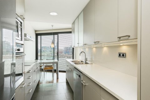 2 bedrooms apartment for sale in Barcelona, Catalonia, Spain № 7105 - photo 20