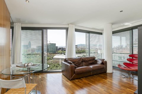 2 bedrooms apartment for sale in Barcelona, Catalonia, Spain № 7105 - photo 21