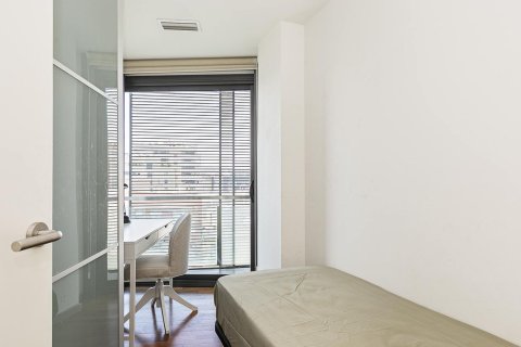 2 bedrooms apartment for sale in Barcelona, Catalonia, Spain № 7105 - photo 10