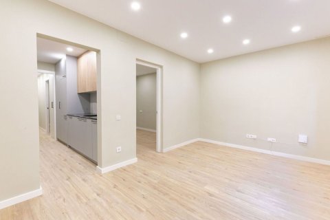 Купить квартиру в Барселона, Испания с 3 комнаты, 58м², № 7107 - фото 23