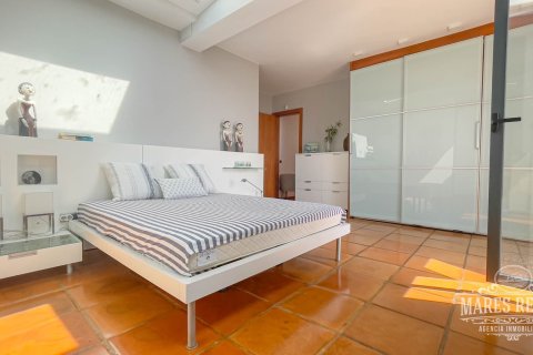 Купить виллу в Бланес, Испания с 7 спален, 505м², № 977 - фото 17