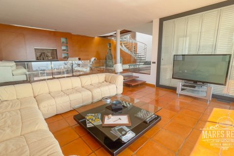 Купить виллу в Бланес, Испания с 7 спален, 505м², № 977 - фото 9