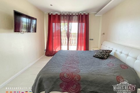 Villa de 4 dormitorios en venta en Condado del Jaruco, Gerona, Cataluña, Spain № 979 - foto 12