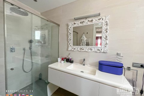 Villa de 4 dormitorios en venta en Condado del Jaruco, Gerona, Cataluña, Spain № 979 - foto 16