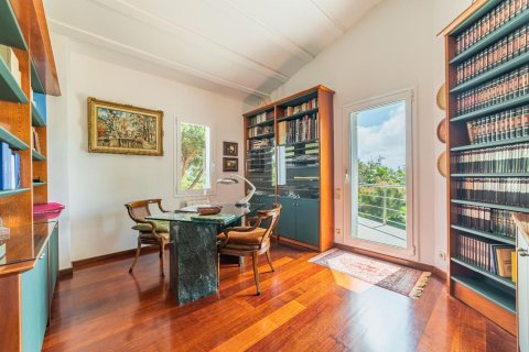 5 bedrooms house for sale in Arenys de Munt, Barcelona, Catalonia, Spain № 7661 - photo 28