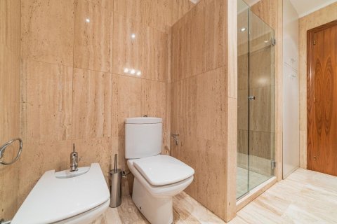 5 bedrooms house for sale in Arenys de Munt, Barcelona, Catalonia, Spain № 7661 - photo 17