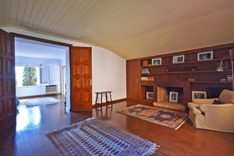 12 bedrooms house for sale in Barcelona, Catalonia, Spain № 7662 - photo 16