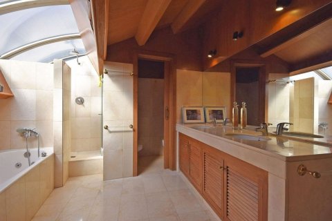 12 bedrooms house for sale in Barcelona, Catalonia, Spain № 7662 - photo 19
