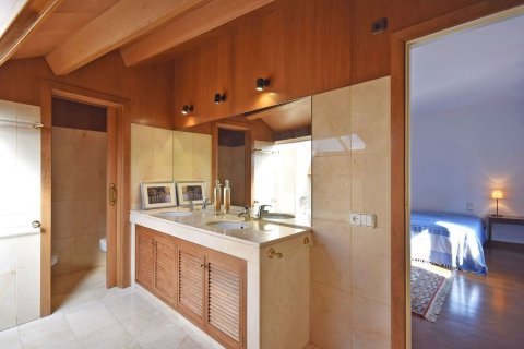 12 bedrooms house for sale in Barcelona, Catalonia, Spain № 7662 - photo 20