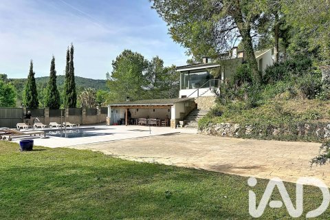 Сasa de 6 dormitorios en venta en Olivella, Barcelona, Cataluña, Spain № 7408 - foto 27