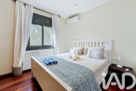 Сasa de 6 dormitorios en venta en Olivella, Barcelona, Cataluña, Spain № 7408 - foto 10