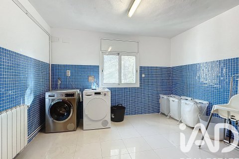Сasa de 6 dormitorios en venta en Olivella, Barcelona, Cataluña, Spain № 7408 - foto 3