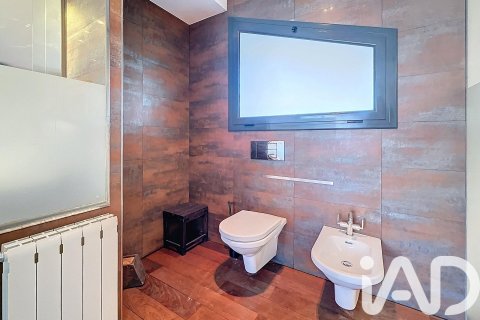 Сasa de 6 dormitorios en venta en Olivella, Barcelona, Cataluña, Spain № 7408 - foto 11