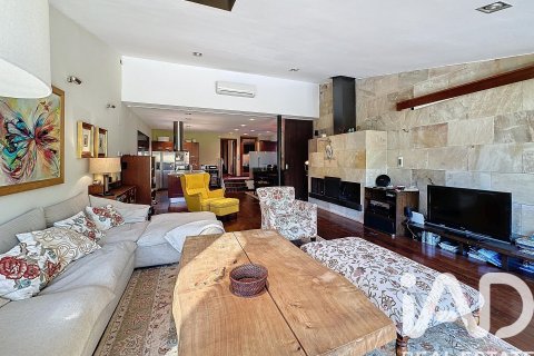 Сasa de 6 dormitorios en venta en Olivella, Barcelona, Cataluña, Spain № 7408 - foto 24