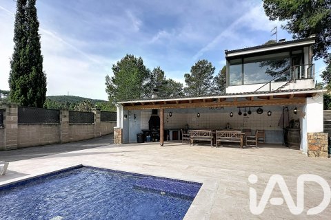 Сasa de 6 dormitorios en venta en Olivella, Barcelona, Cataluña, Spain № 7408 - foto 29