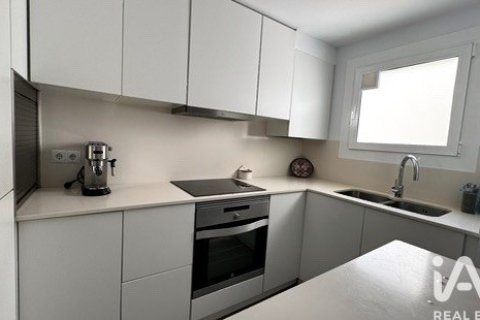3 bedrooms apartment for sale in Sitges, Barcelona, Catalonia, Spain № 7407 - photo 17