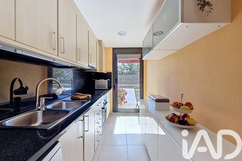 Dúplex de 3 dormitorios en venta en Montornès del Vallès, Barcelona, Cataluña, Spain № 7411 - foto 18