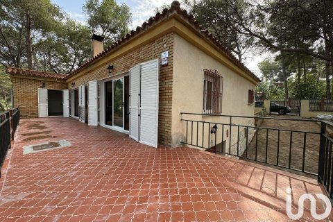 Сasa de 4 dormitorios en venta en El Catllar, Tarragona, Cataluña, Spain № 5032 - foto 9
