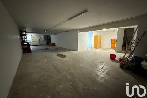 Сasa de 4 dormitorios en venta en El Catllar, Tarragona, Cataluña, Spain № 5032 - foto 24