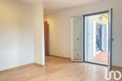 Сasa de 4 dormitorios en venta en El Catllar, Tarragona, Cataluña, Spain № 5032 - foto 12