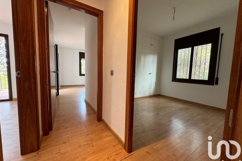 Сasa de 4 dormitorios en venta en El Catllar, Tarragona, Cataluña, Spain № 5032 - foto 10