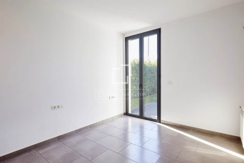 Villa de 4 dormitorios en venta en Sant Vicenc De Montalt, Barcelona, Cataluña, Spain № 4457 - foto 26