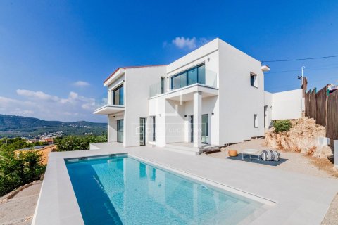 Villa de 4 dormitorios en venta en Sitges, Barcelona, Cataluña, Spain № 4459