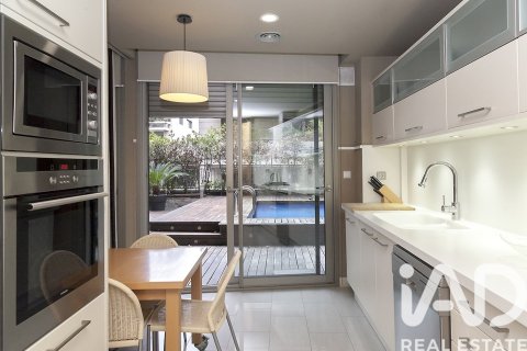 Dúplex de 5 dormitorios en venta en Barcelona, Cataluña, Spain № 4620 - foto 22