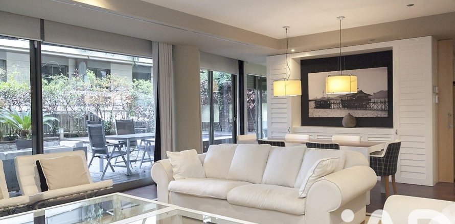 Dúplex de 5 dormitorios en venta en Barcelona, Cataluña, Spain № 4620