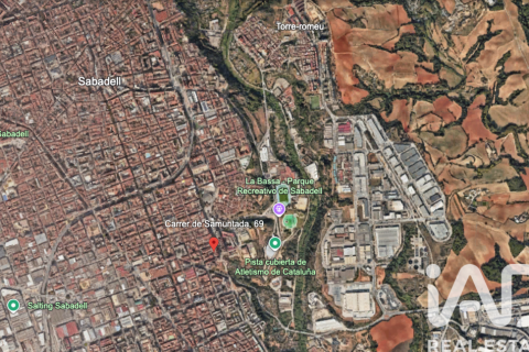 Parcela de 1064 m² en venta en Sabadell, Barcelona, Cataluña, Spain № 4619 - foto 9