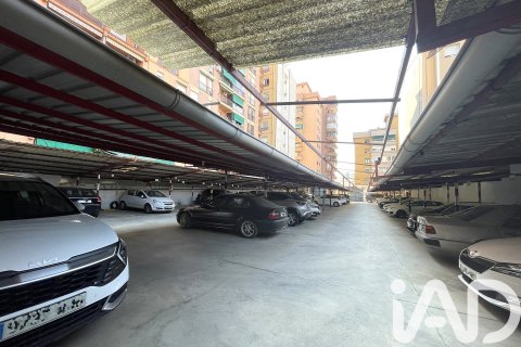 Parcela de 1064 m² en venta en Sabadell, Barcelona, Cataluña, Spain № 4619 - foto 20