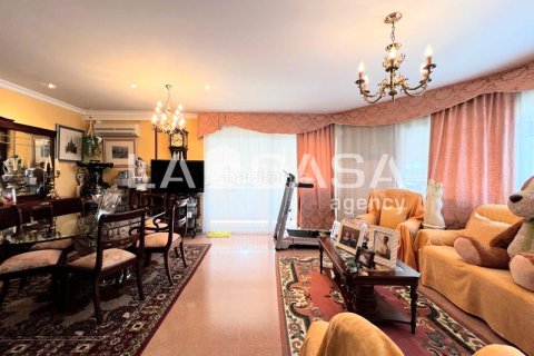 Apartamento de 3 dormitorios en venta en Badalona, Barcelona, Cataluña, Spain № 2176 - foto 5