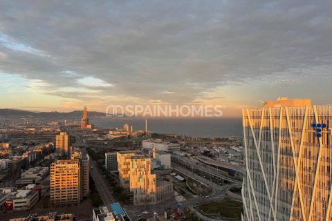 Apartamento de 1 dormitorio en venta en Barcelona, Cataluña, Spain № 1055 - foto 2
