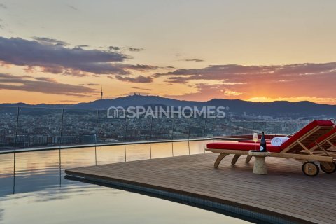 Купить квартиру в Барселона, Испания с 4 комнаты, 184м², № 1057 - фото 5