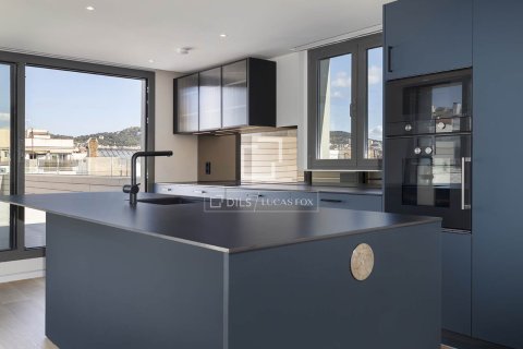 Ático de 3 dormitorios en venta en Barcelona, Cataluña, Spain № 6566 - foto 8