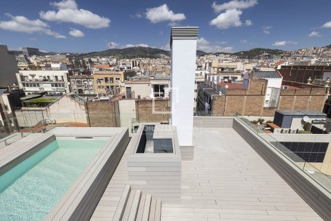 Ático de 3 dormitorios en venta en Barcelona, Cataluña, Spain № 6566 - foto 2