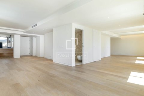 Ático de 3 dormitorios en venta en Barcelona, Cataluña, Spain № 6566 - foto 15