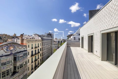 Ático de 3 dormitorios en venta en Barcelona, Cataluña, Spain № 6566 - foto 26