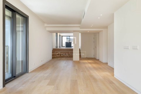 Ático de 3 dormitorios en venta en Barcelona, Cataluña, Spain № 6566 - foto 14