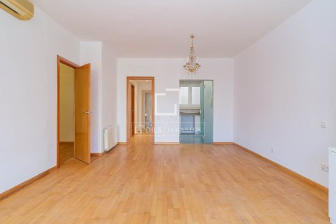 3 bedrooms apartment for sale in Barcelona, Catalonia, Spain № 6560 - photo 10