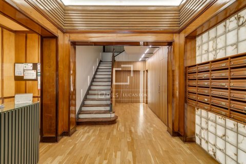3 bedrooms apartment for sale in Barcelona, Catalonia, Spain № 6560 - photo 3
