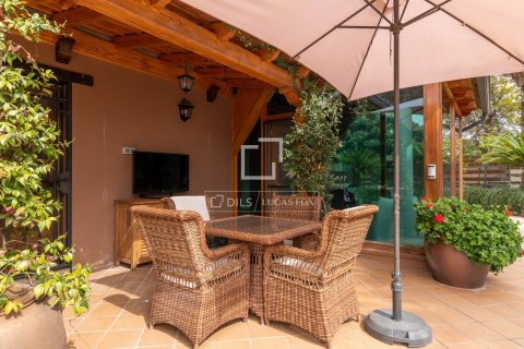 Villa de 5 dormitorios en venta en Sant Pol de Mar, Barcelona, Cataluña, Spain № 6561 - foto 26