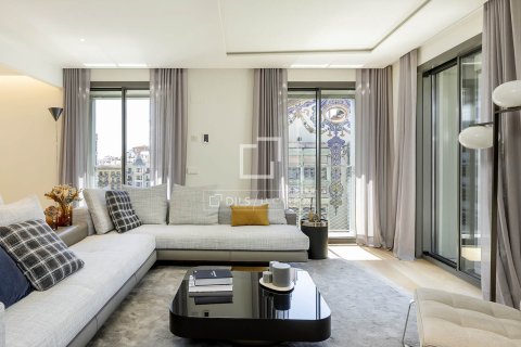 Apartamento de 3 dormitorios en venta en Barcelona, Cataluña, Spain № 6565 - foto 7