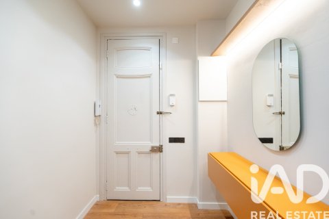 3 bedrooms apartment for sale in Barcelona, Catalonia, Spain № 7501 - photo 11