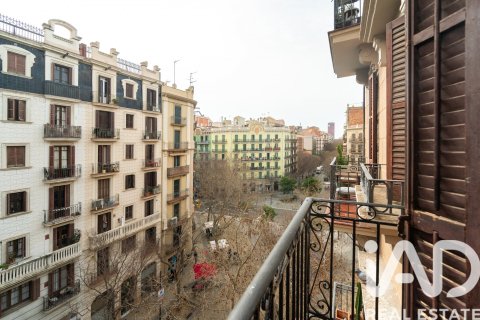 3 bedrooms apartment for sale in Barcelona, Catalonia, Spain № 7501 - photo 7