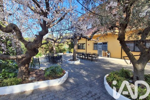 Propiedad comercial de 981 m² en venta en Tivissa, Tarragona, Cataluña, Spain № 7497