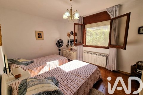 981 sq.m. commercial property for sale in Tivissa, Tarragona, Catalonia, Spain № 7497 - photo 2