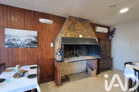981 sq.m. commercial property for sale in Tivissa, Tarragona, Catalonia, Spain № 7497 - photo 8