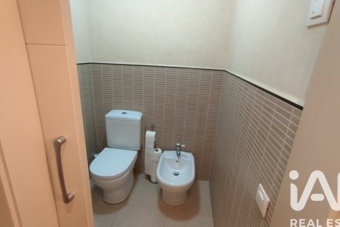 4 bedrooms apartment for sale in Granollers, Barcelona, Catalonia, Spain № 7498 - photo 18