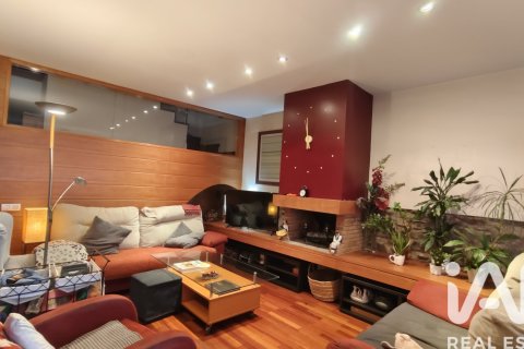4 bedrooms apartment for sale in Granollers, Barcelona, Catalonia, Spain № 7498 - photo 7